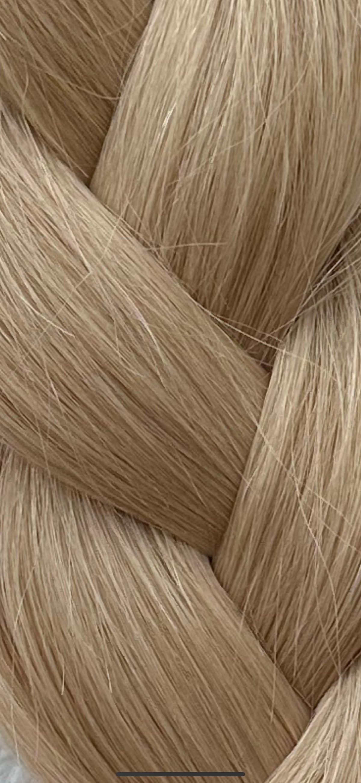 Leggera Weft - Champagne Beige Blonde (Level 22)