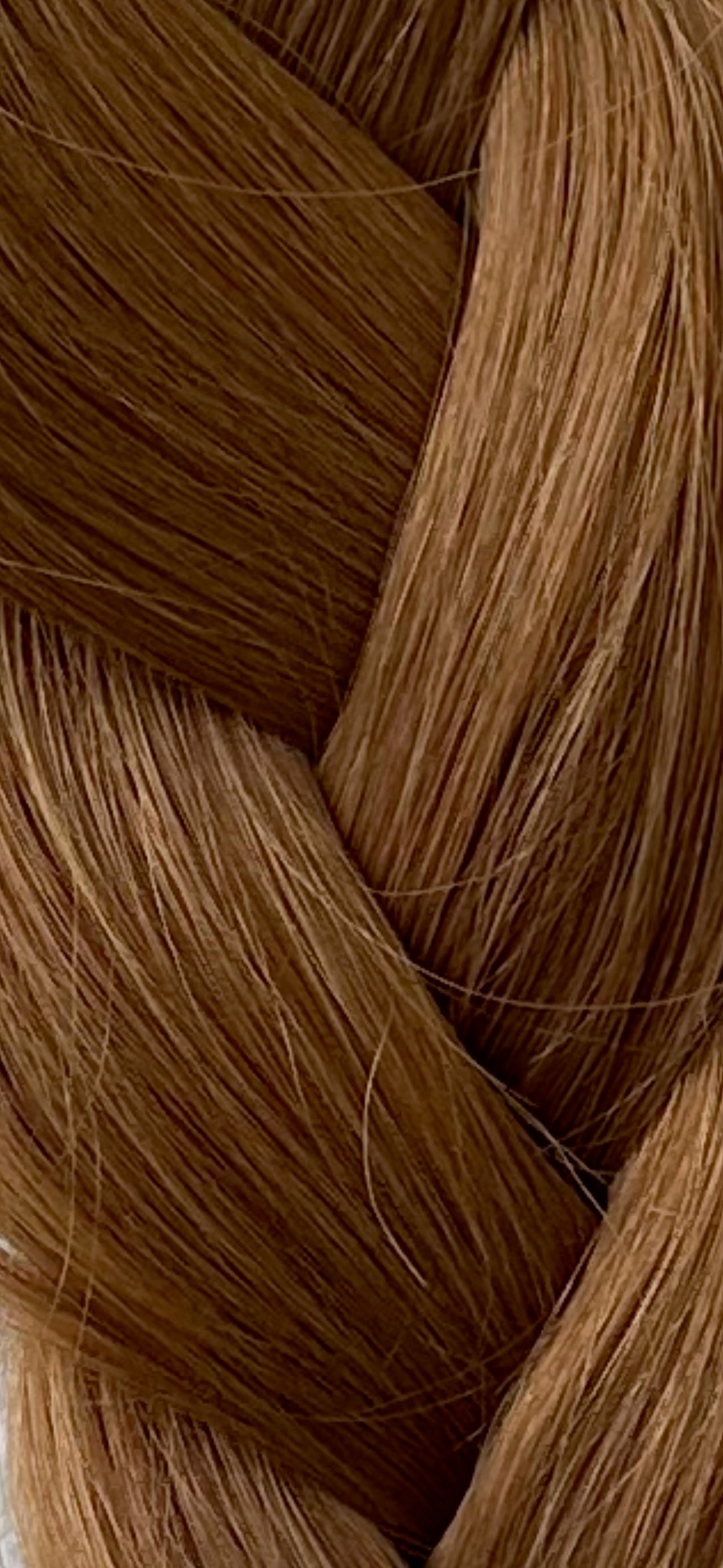 LN6 Hazel — Light Brown (Level 6) 22" 50g