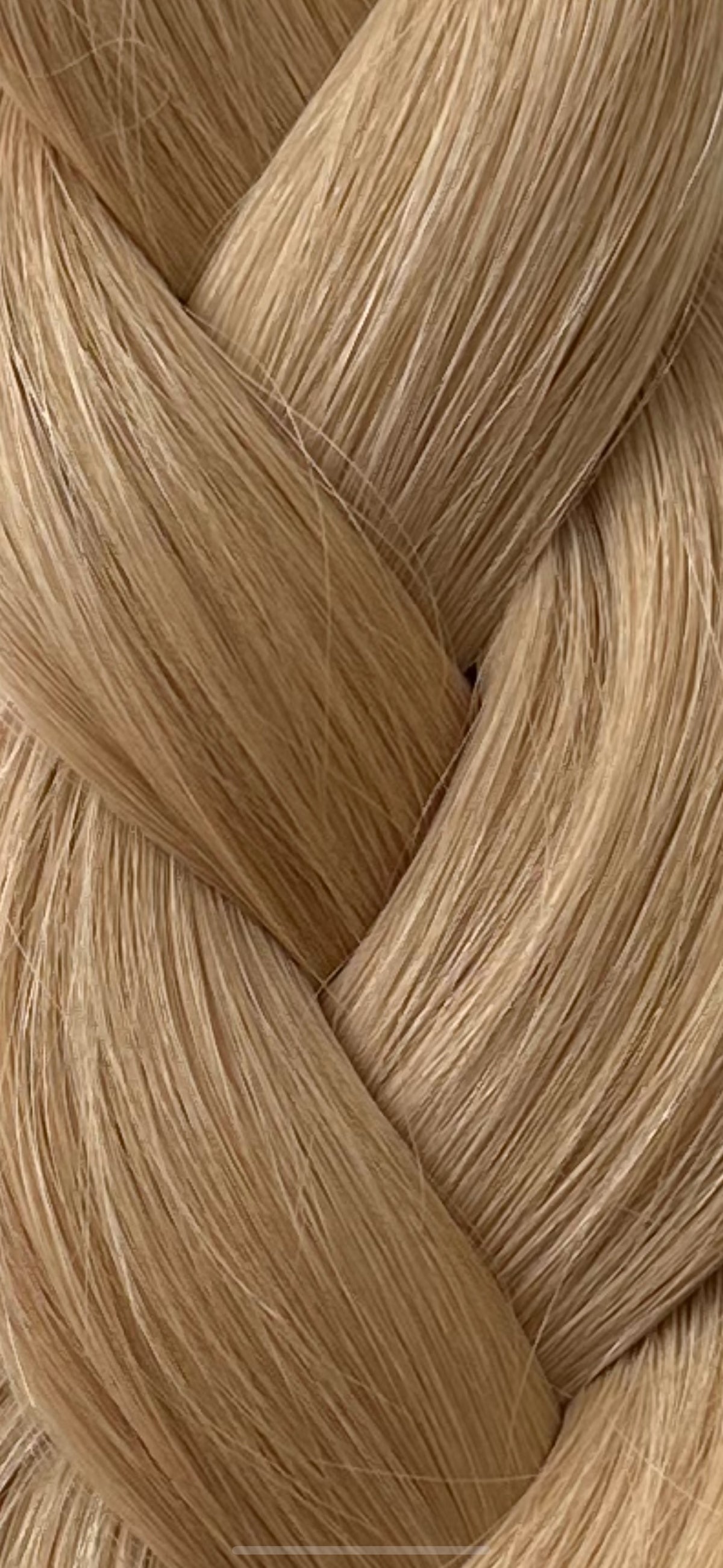Leggera Weft - Sand Light Blonde (Level 18)